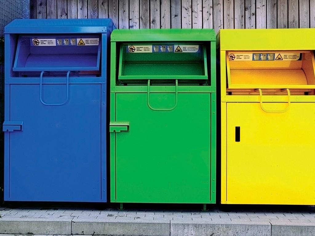 ELTŰNTEK A RUHAGYŰJTŐ KONTÉNEREK SOPRONBÓL: HOVA TEGYÜK A FELESLEGET?